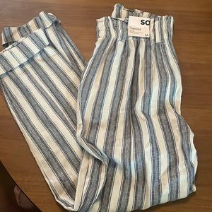 High Rise Tapered Pants! Super cute and comfy! 💙NWT💙